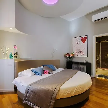 Apartment Trevi Fashion Rom