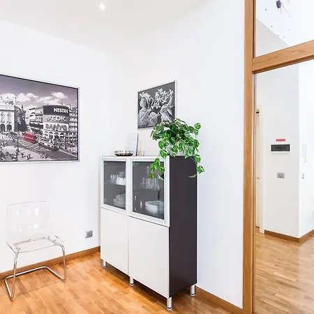 Trevi Fashion Apartman Róma